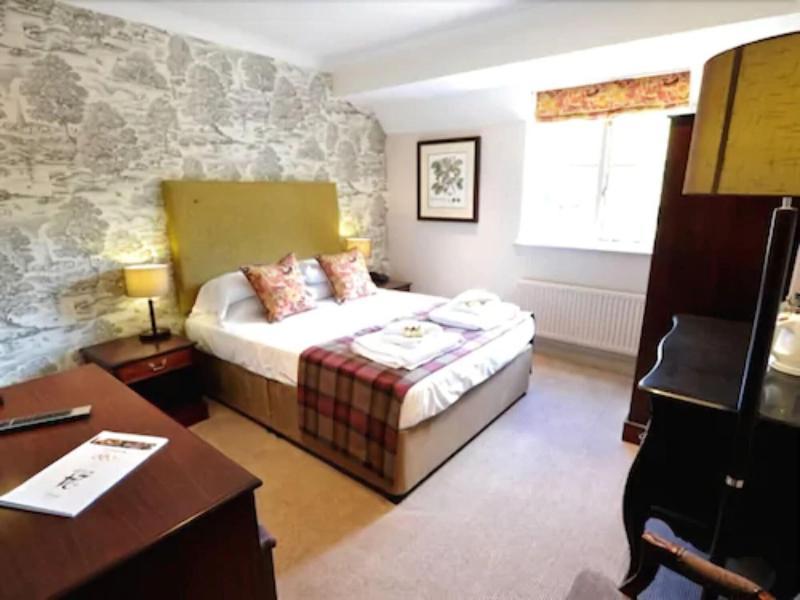 The White Hart, Wroughton Bed and Breakfast Swindon Esterno foto