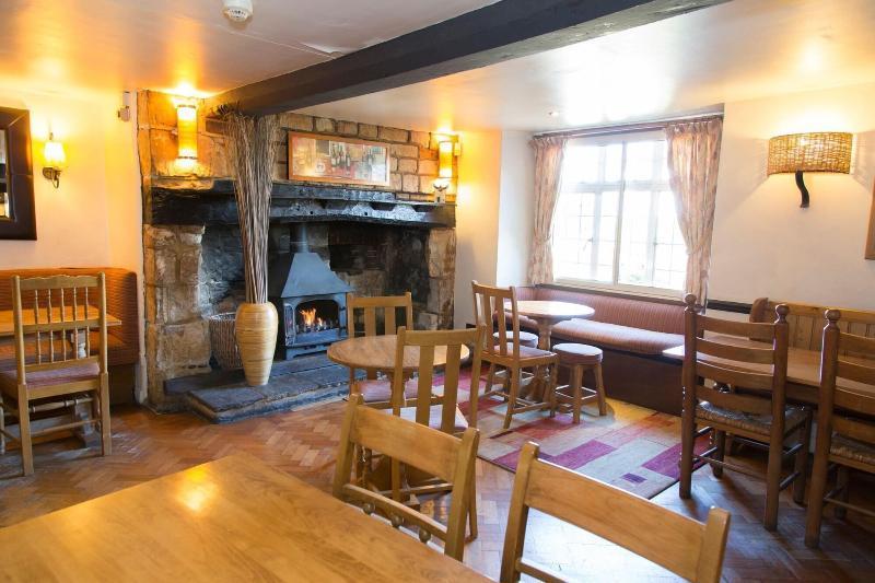 The White Hart, Wroughton Bed and Breakfast Swindon Esterno foto